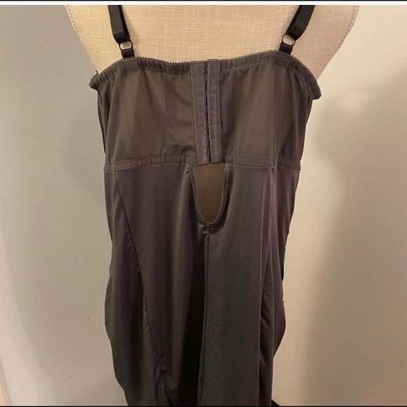 Torrid Curves Size 3 body con chemise - Picture 9 of 10